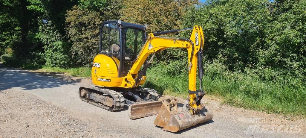 JCB 8025 Mini Digger Mini bageri <7t