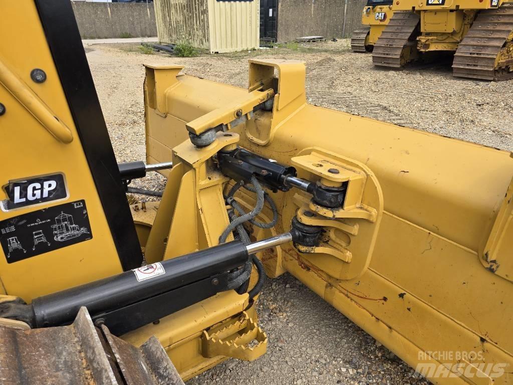 CAT D 3 LGP Buldožeri gusjeničari