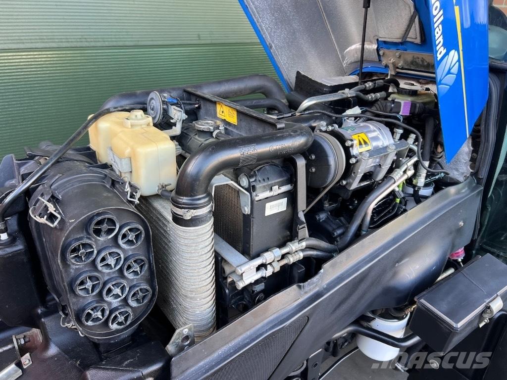 New Holland T4030F Traktori