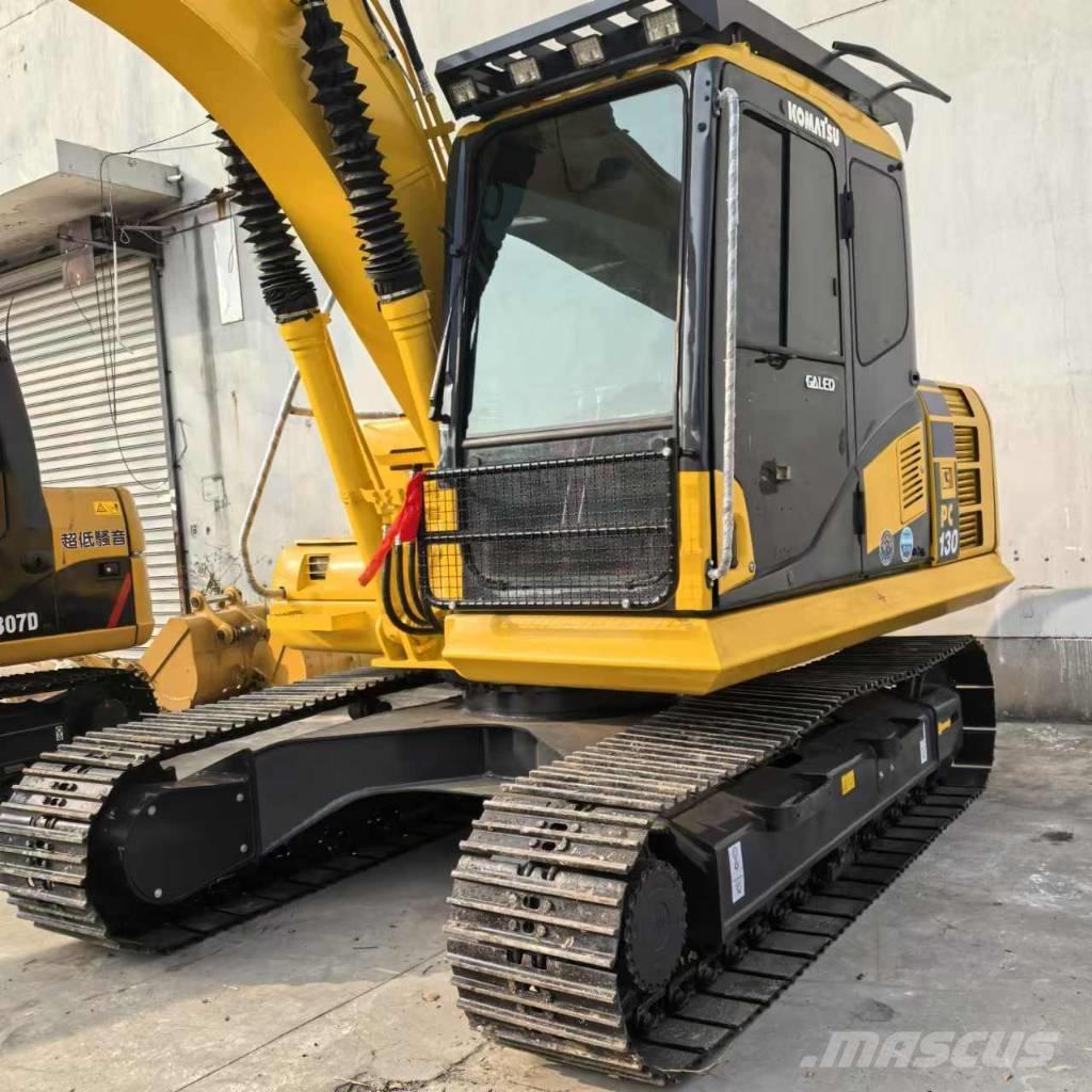 Komatsu PC 130-7 Bageri gusjeničari