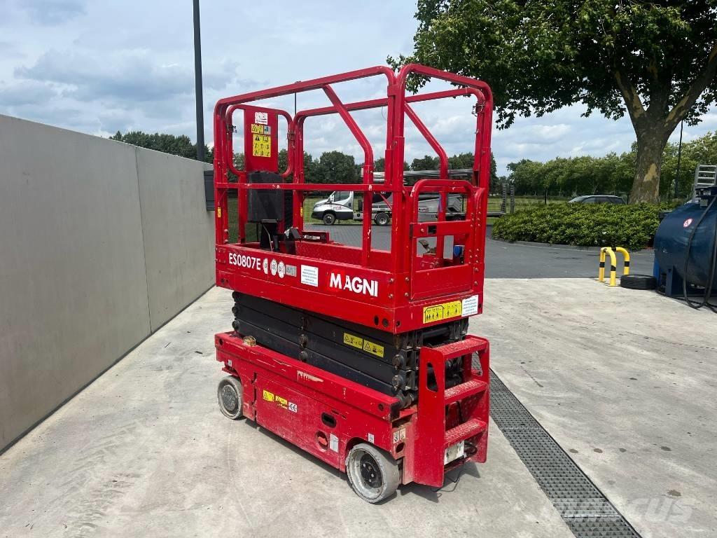 Magni ES 0807 E Škaraste platforme