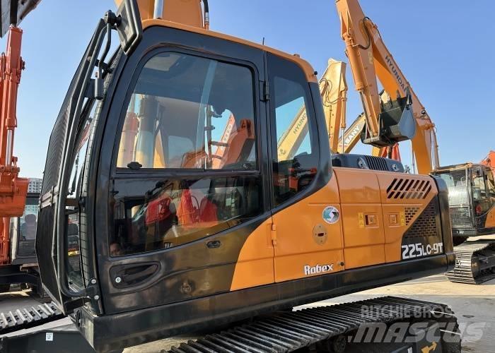 Hyundai 225 Bageri gusjeničari