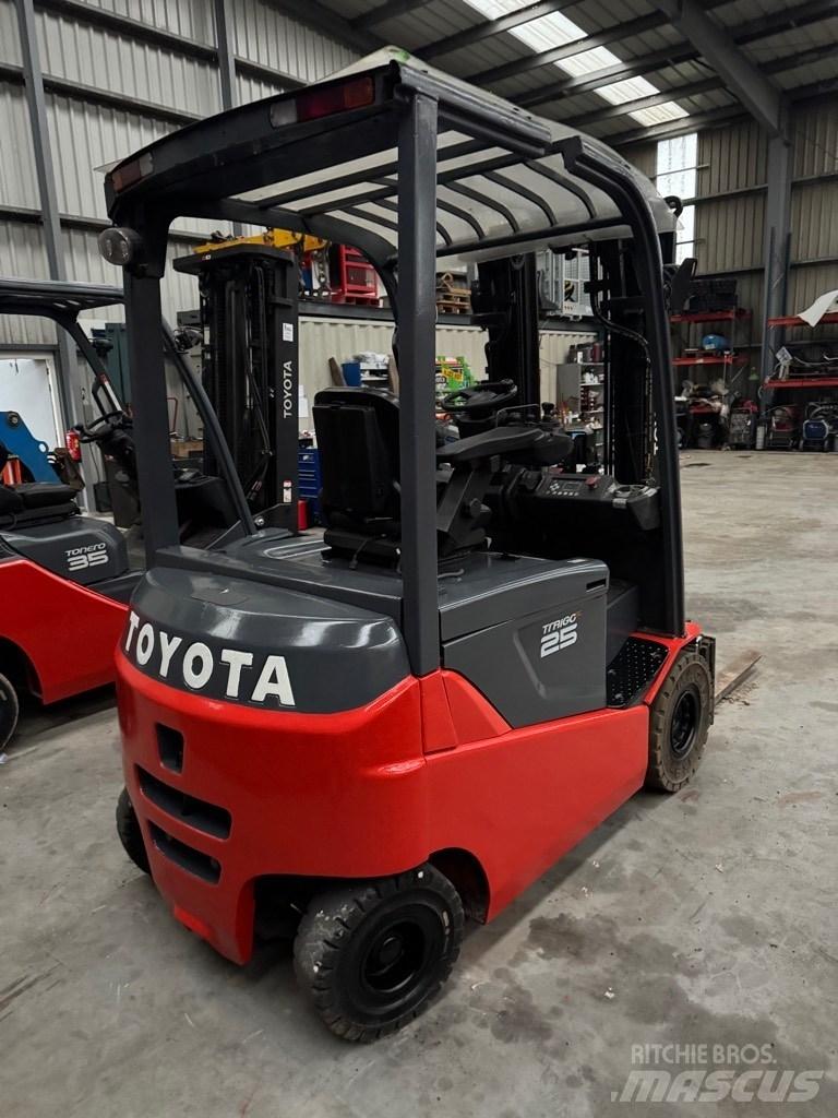 Toyota traiogo 25 Električni viličari