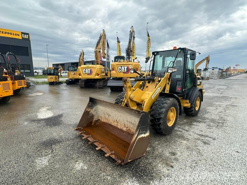 CAT 906 M Utovarivači na kotačima