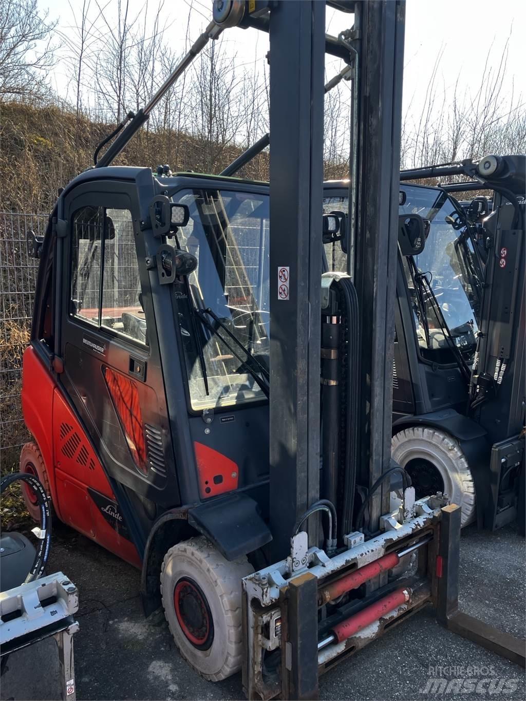Linde H25T Plinski viličari