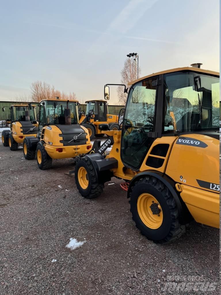 Volvo L 25 F Utovarivači na kotačima