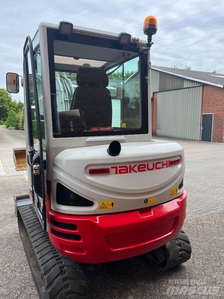Takeuchi tb235-2 Mini bageri <7t