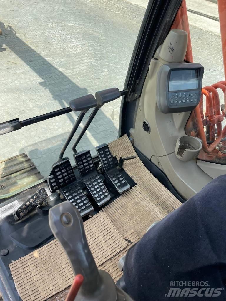 Hitachi ZX 180 Bageri gusjeničari