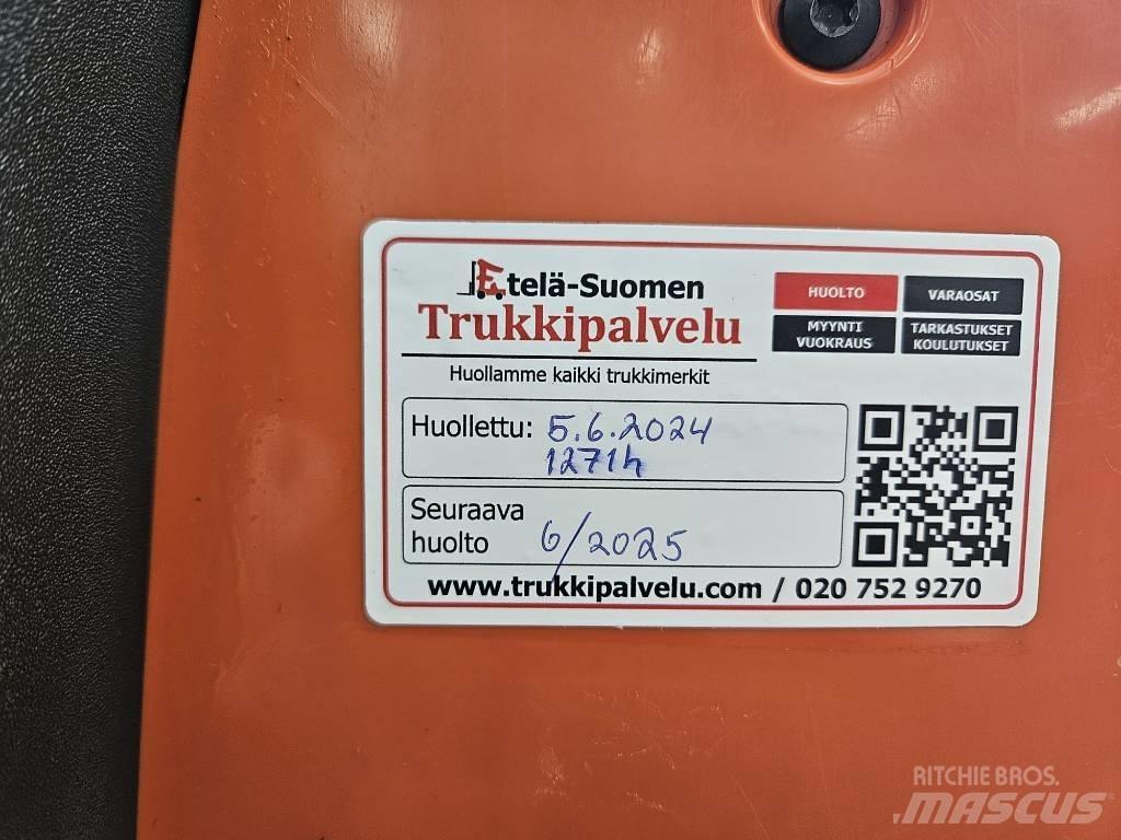 Toyota LWE 200 Nisko podizni električni viličar sa platformu