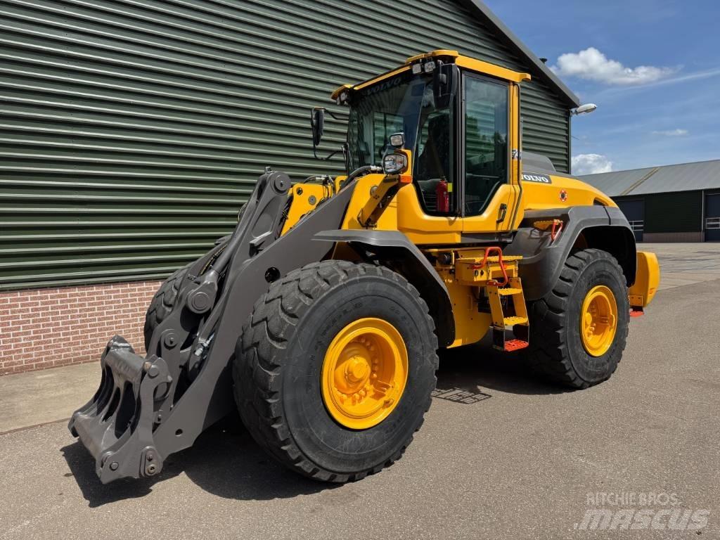 Volvo L 120 H Utovarivači na kotačima