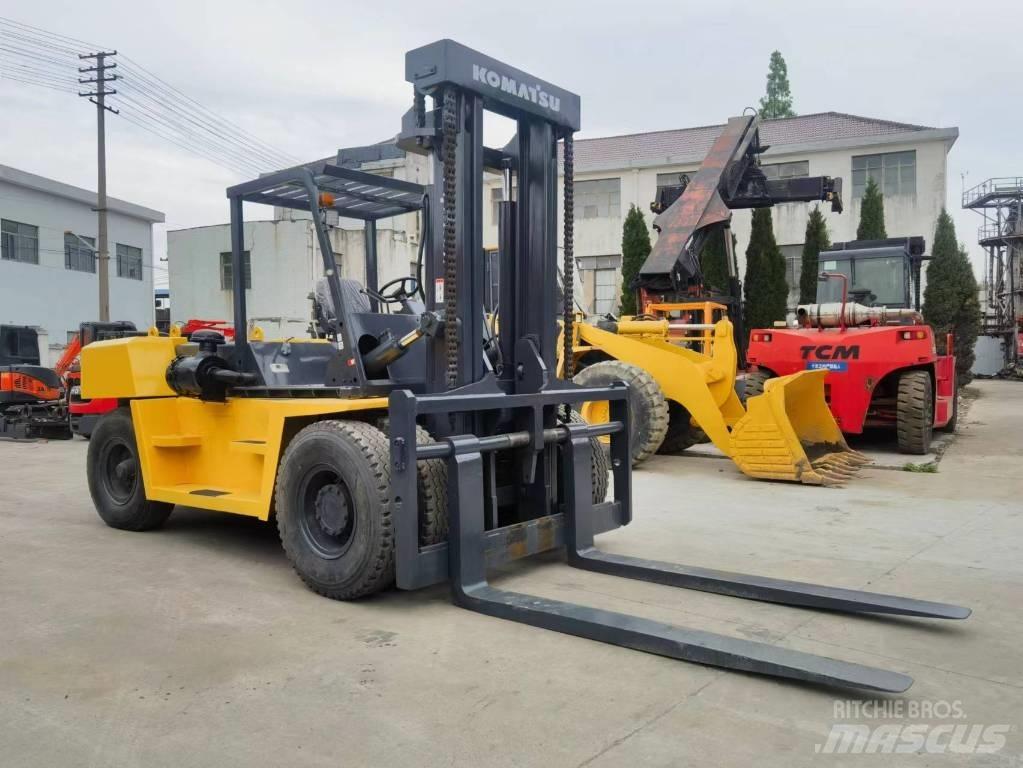 Komatsu FD 15 Dizelski viličari