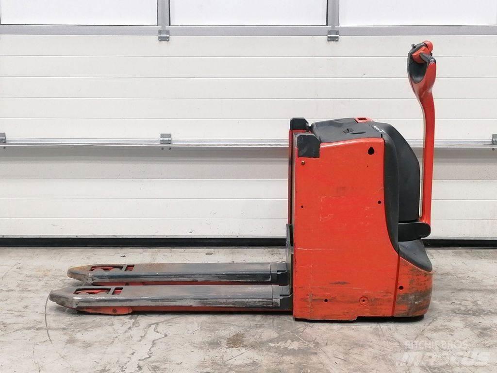 Linde T16L Nisko podizni električni viličar