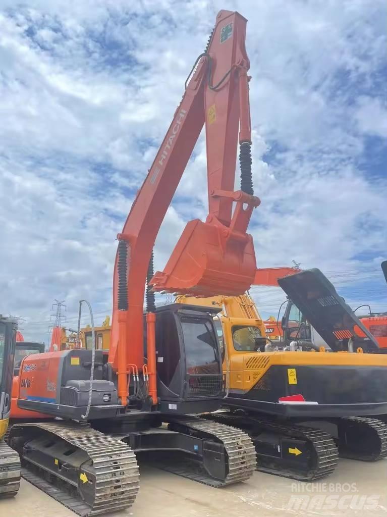 Hitachi ZX 200 Bageri gusjeničari