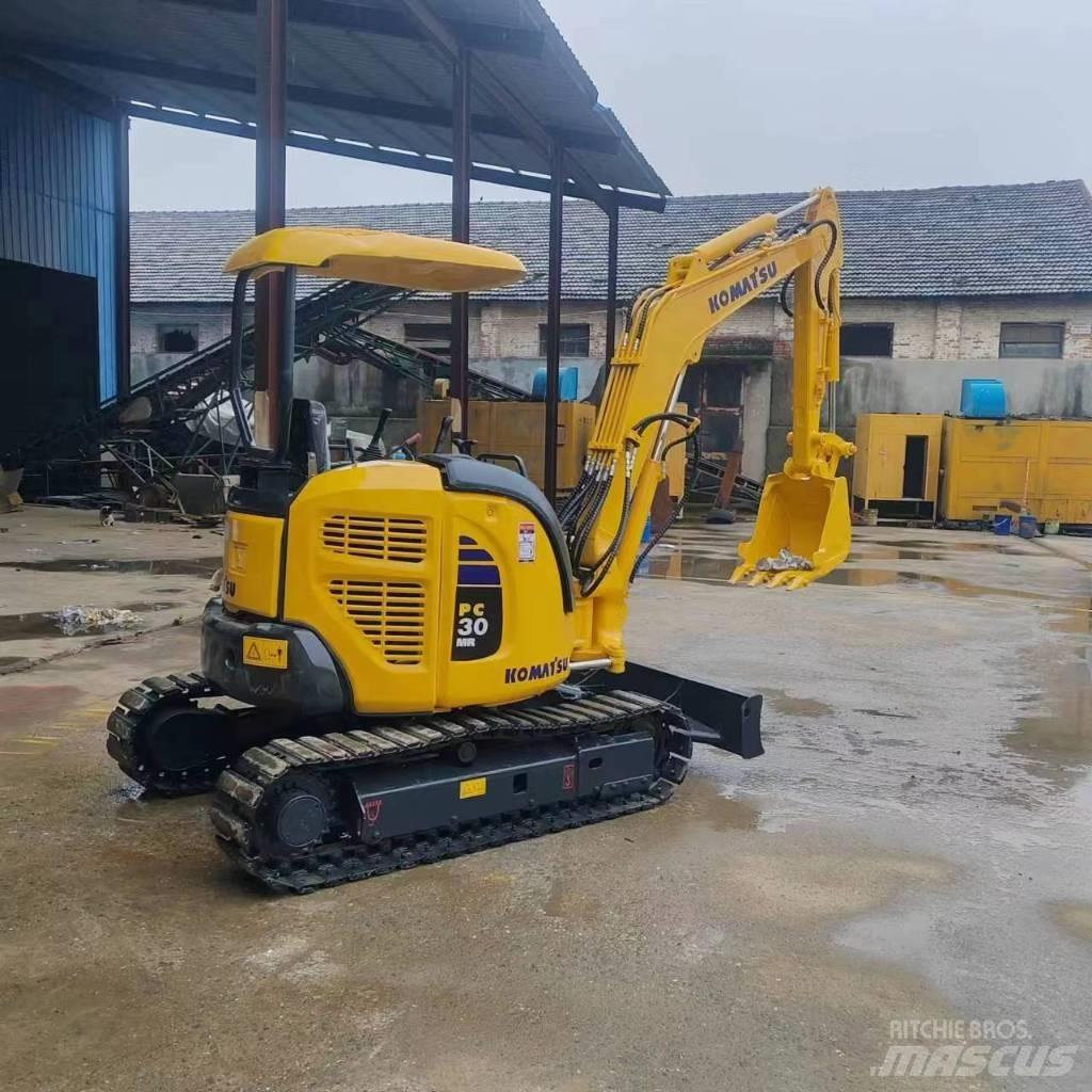 Komatsu PC 30 MR Mini bageri <7t