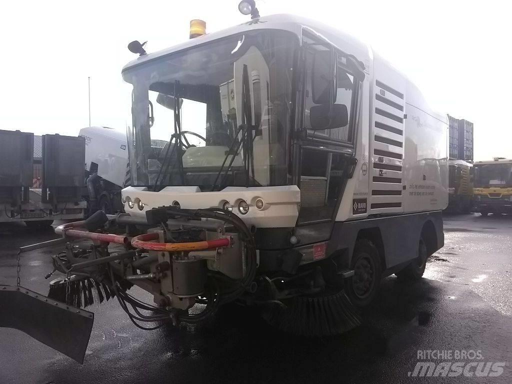 Ravo 530CD Strojevi za metenje
