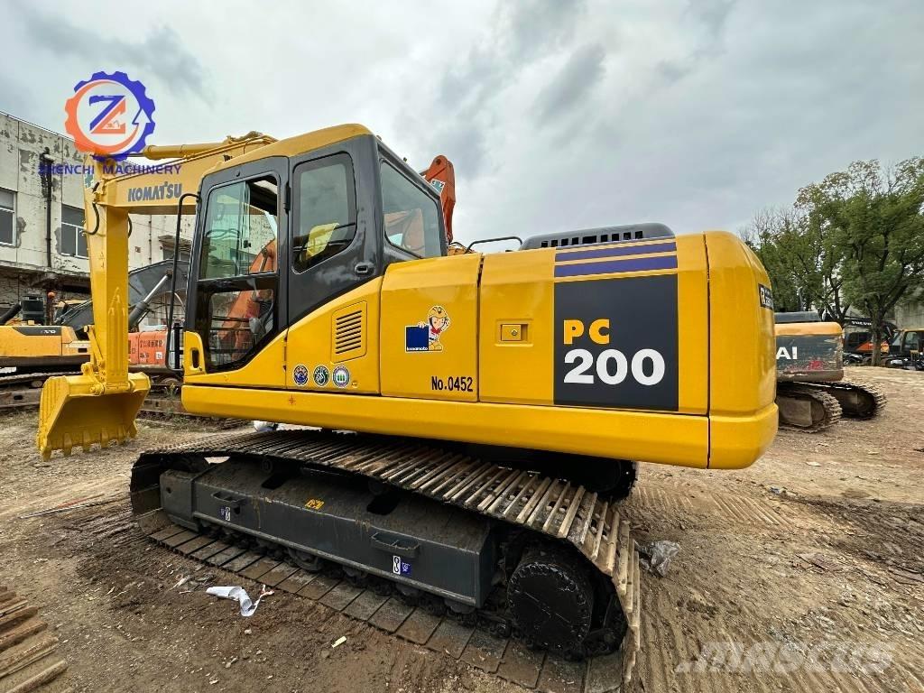 Komatsu PC 200-7 Bageri gusjeničari
