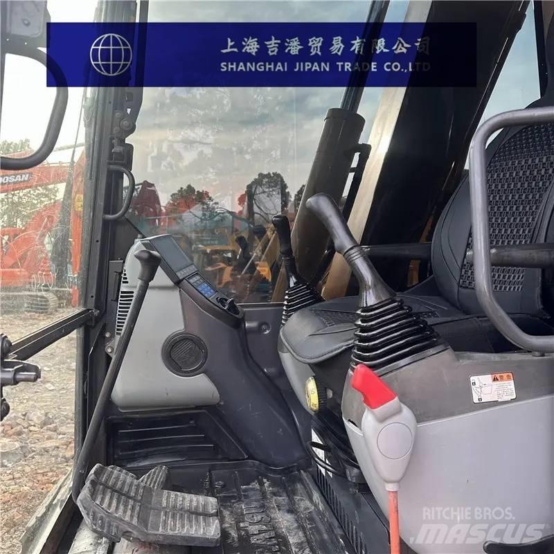 Komatsu PC 70 Bageri gusjeničari