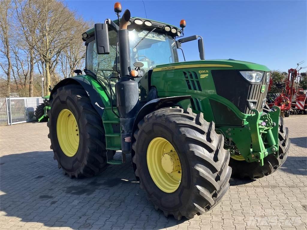 John Deere 6195R Traktori