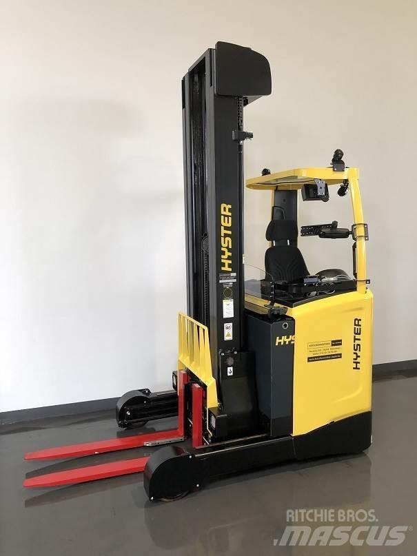 Hyster R1.6 Viličari sa pomičnim stupom