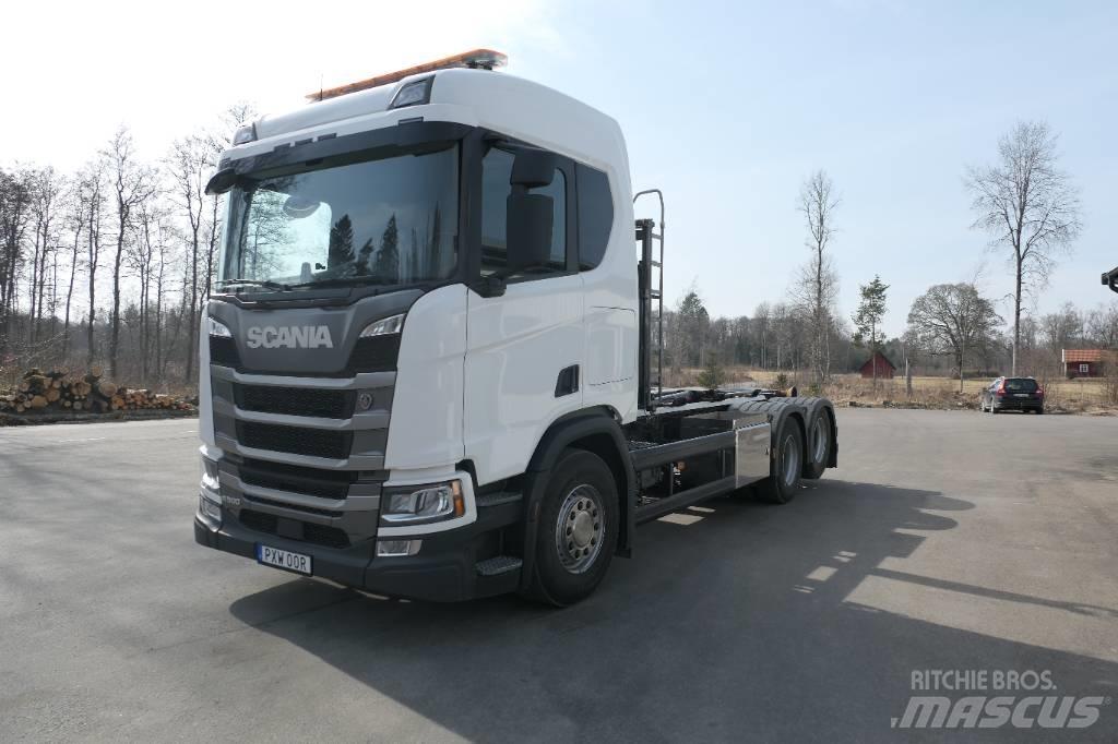 Scania R500 B6x2nb Rol kiper kamioni s kukama za dizanje