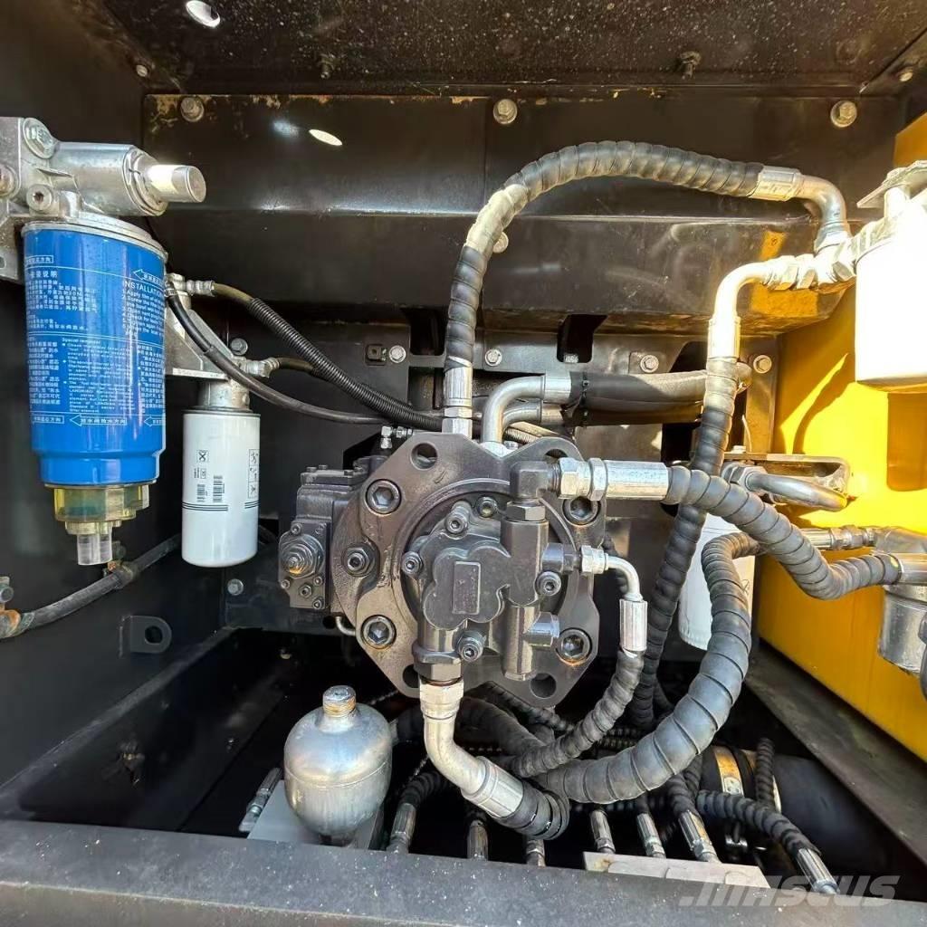 Volvo EC 240 C Bageri gusjeničari