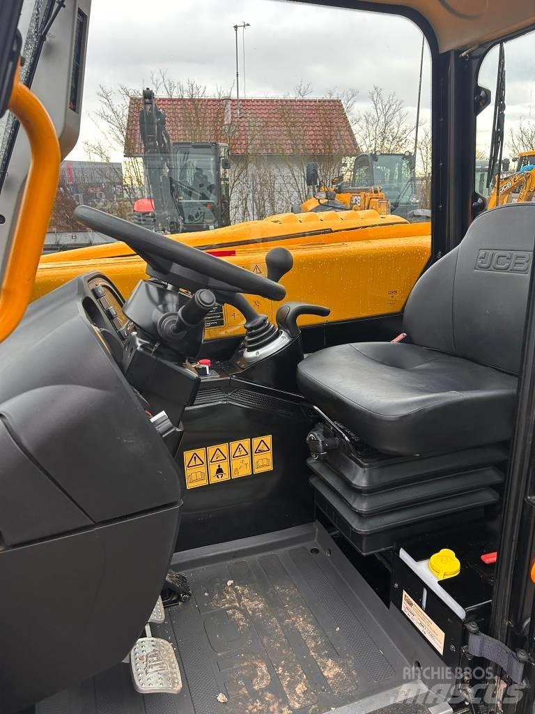 JCB 525-60 Hi-Viz Teleskopski viličari