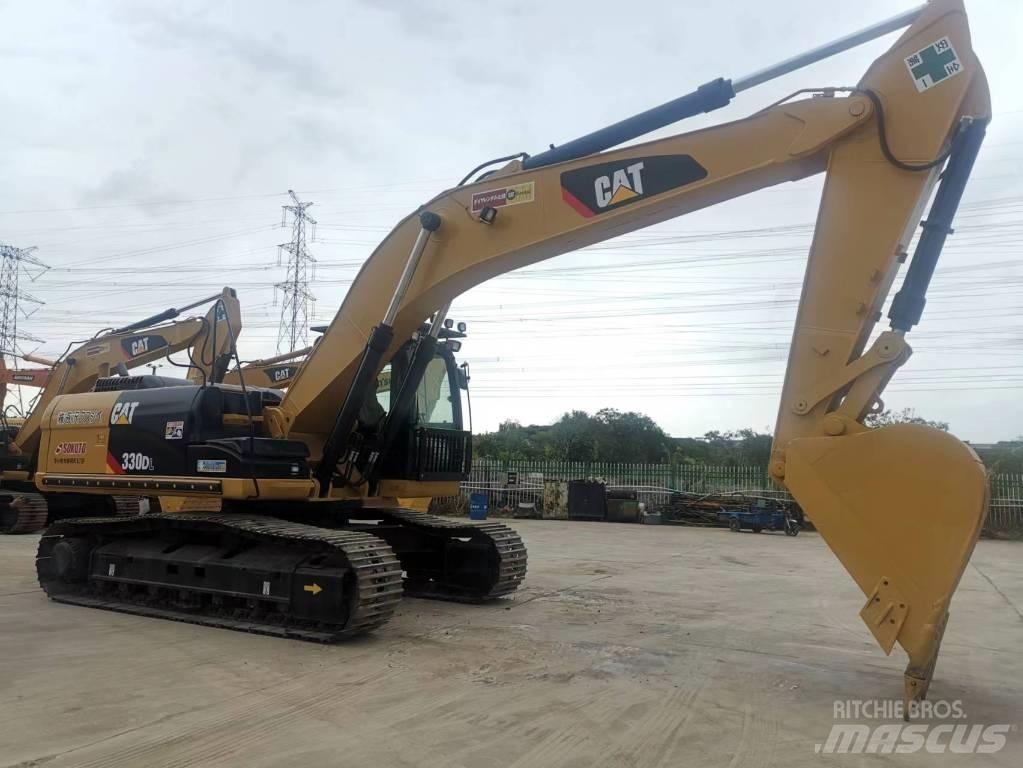 CAT 330 D Bageri gusjeničari