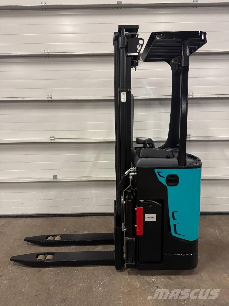 Mitsubishi SBR 12 N Samopogonski ručni viličari