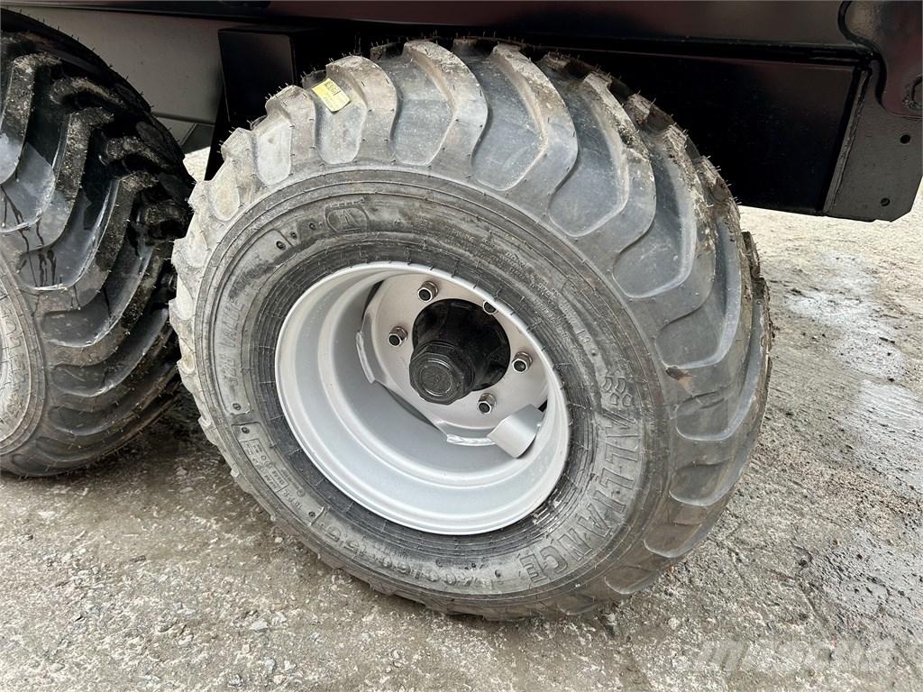 Robus RE8-04 Kiperi prikolice