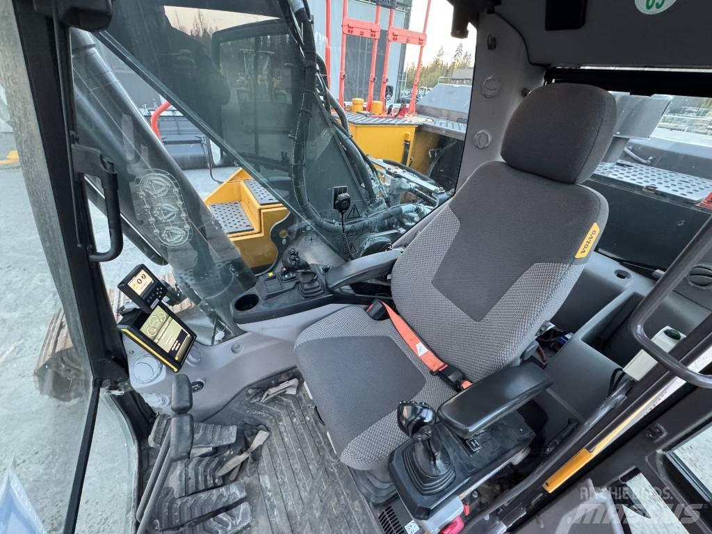 Volvo EC 250 EL Bageri gusjeničari