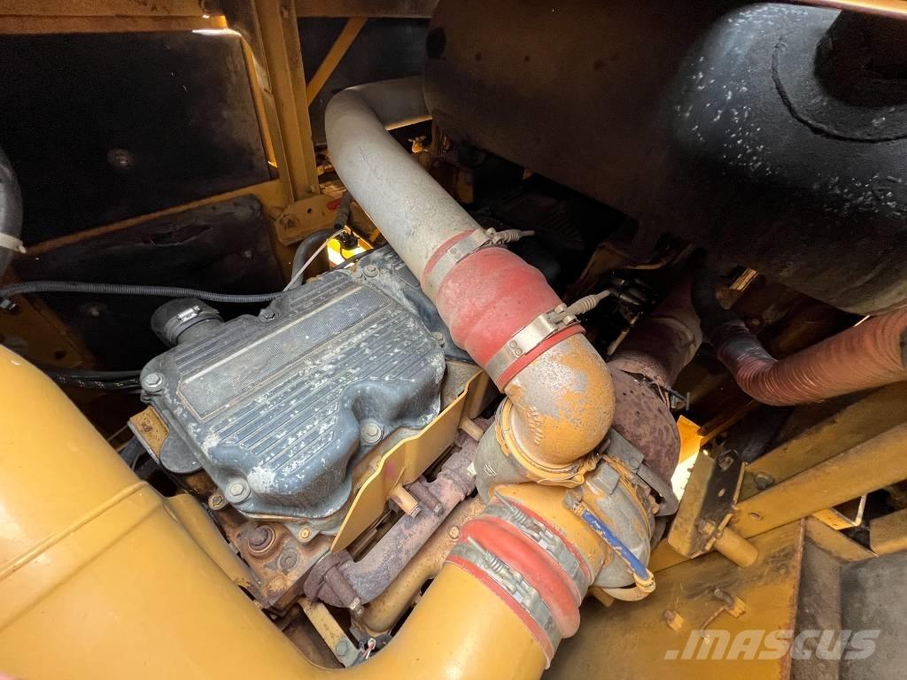 CAT 824H Buldožeri na kotačima