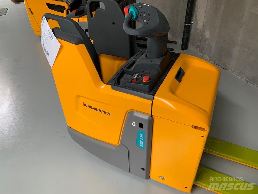 Jungheinrich ERE 120 Nisko podizni električni viličar sa platformu