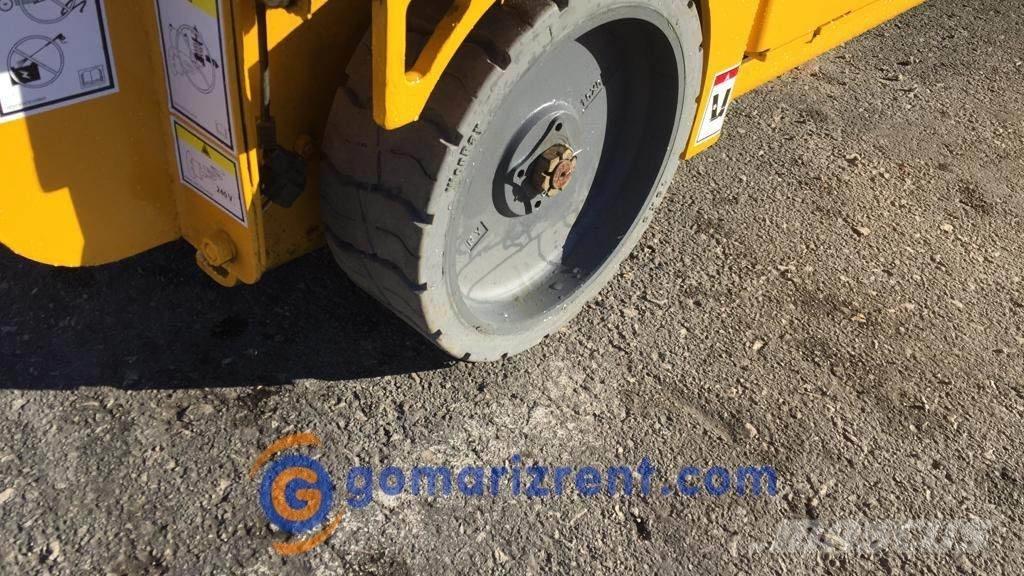 Haulotte Compact 8 Škaraste platforme