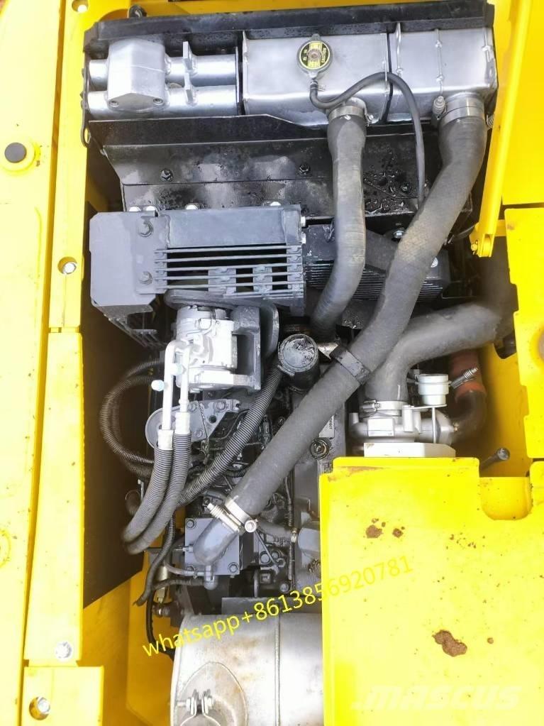 Komatsu PC 130-7 Bageri gusjeničari