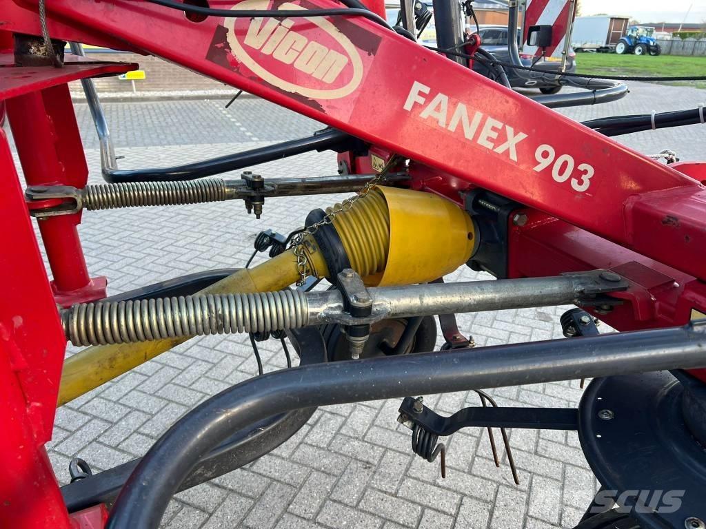 Vicon FANEX 903 Okretači i sakupljači sijena