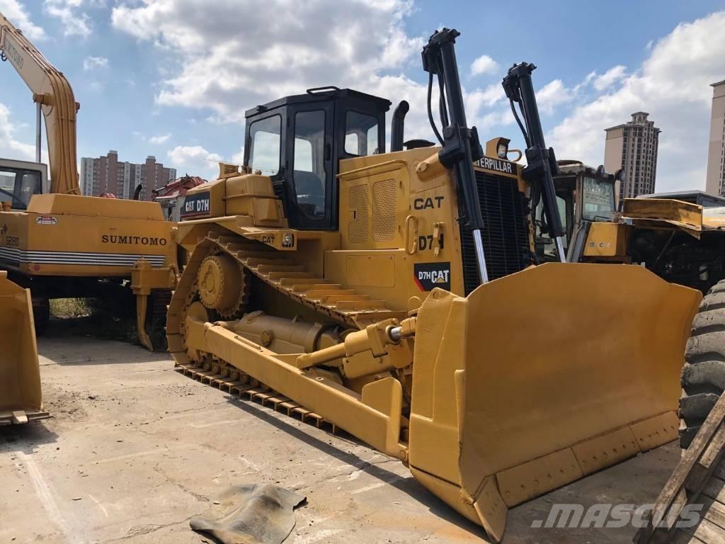 CAT D 7 H Buldožeri gusjeničari