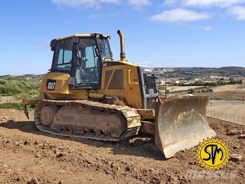 CAT D 6 K XL Buldožeri gusjeničari
