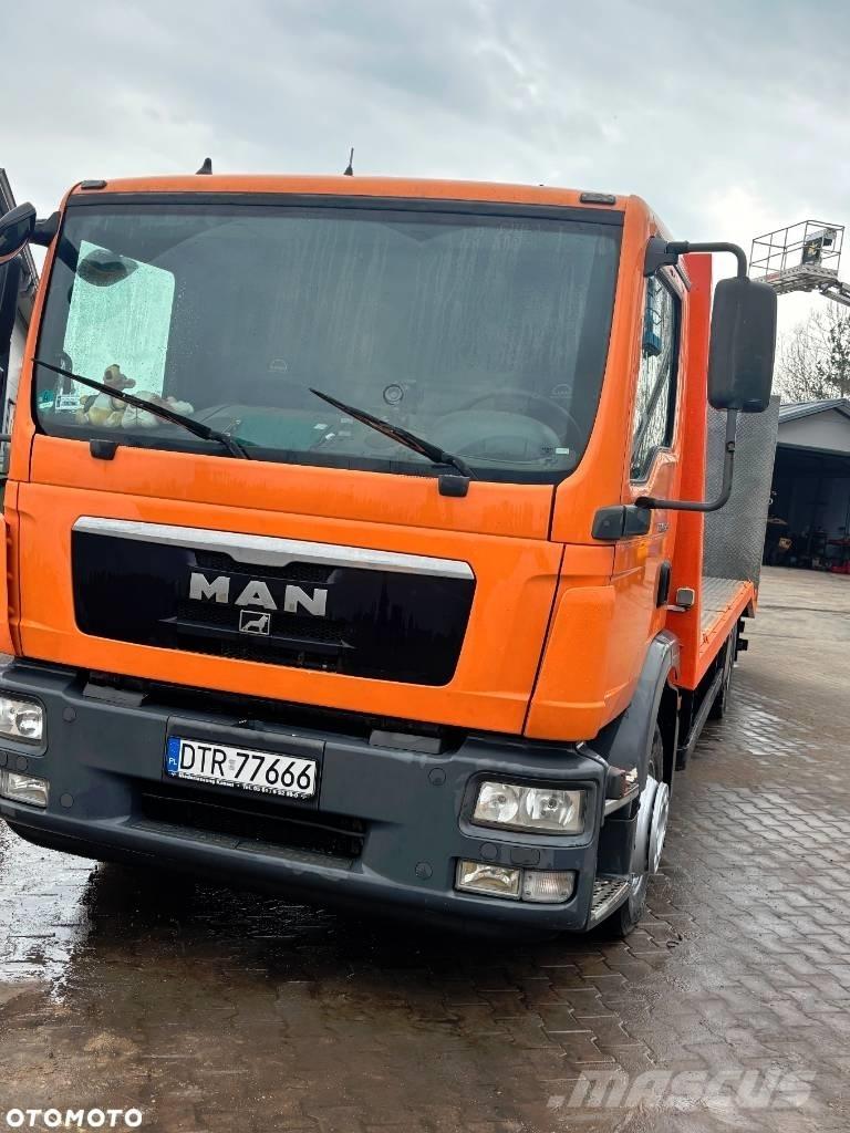 MAN TGM 15.290 Kamioni s ravnim pločom / vitlom