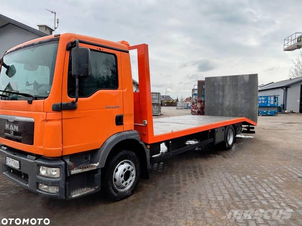MAN TGM 15.290 Kamioni s ravnim pločom / vitlom