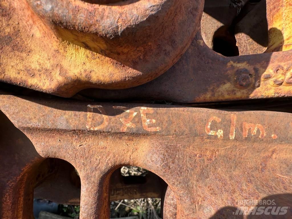 CAT D 6 R Gusjenice