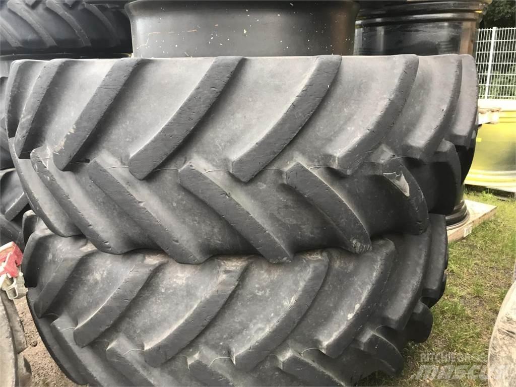 Mitas 680/80R42 Gume, kotači i naplatci