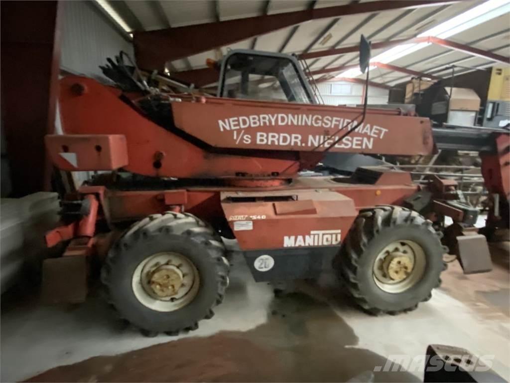 Manitou MRT1540 Teleskopski viličari