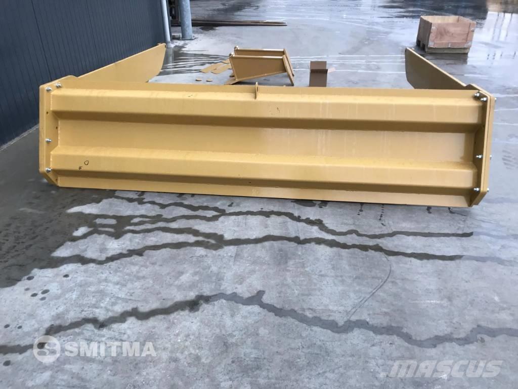 Volvo A25F Tailgates