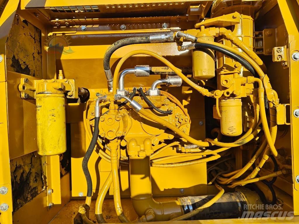 CAT 325 C Bageri gusjeničari