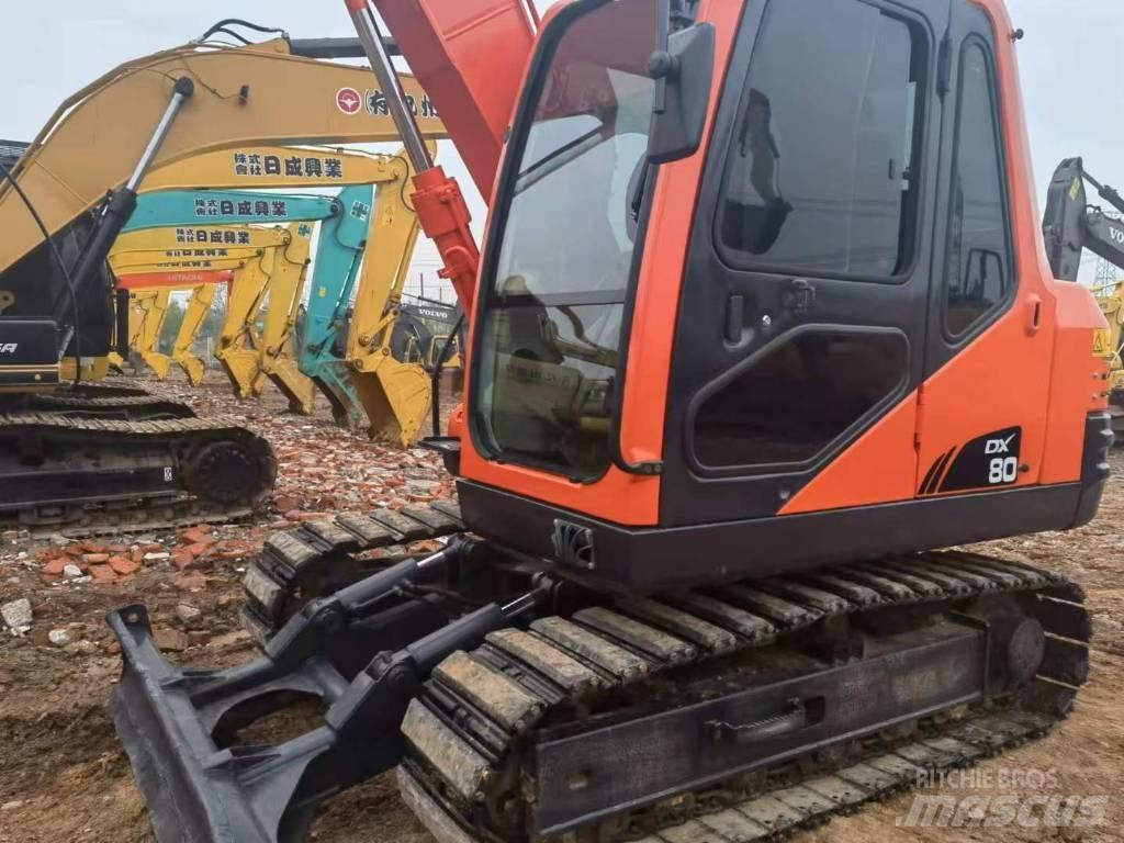 Doosan DX 80 Midi bageri 7t – 12t