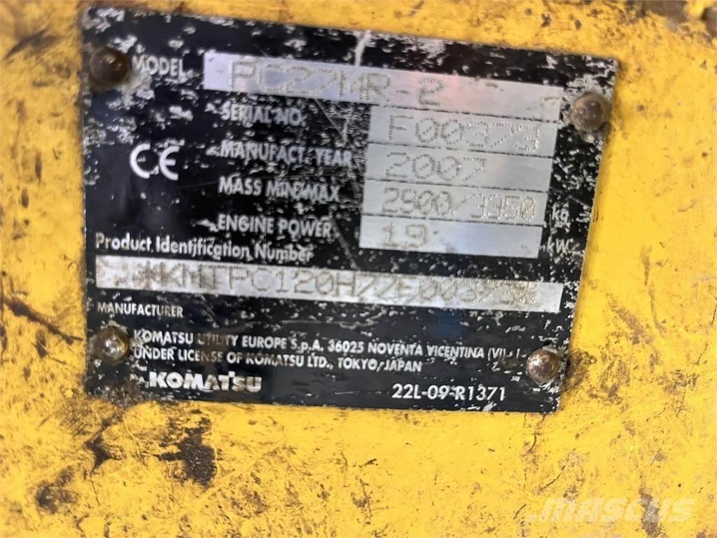 Komatsu PC27MR-2 Bageri na kotačima