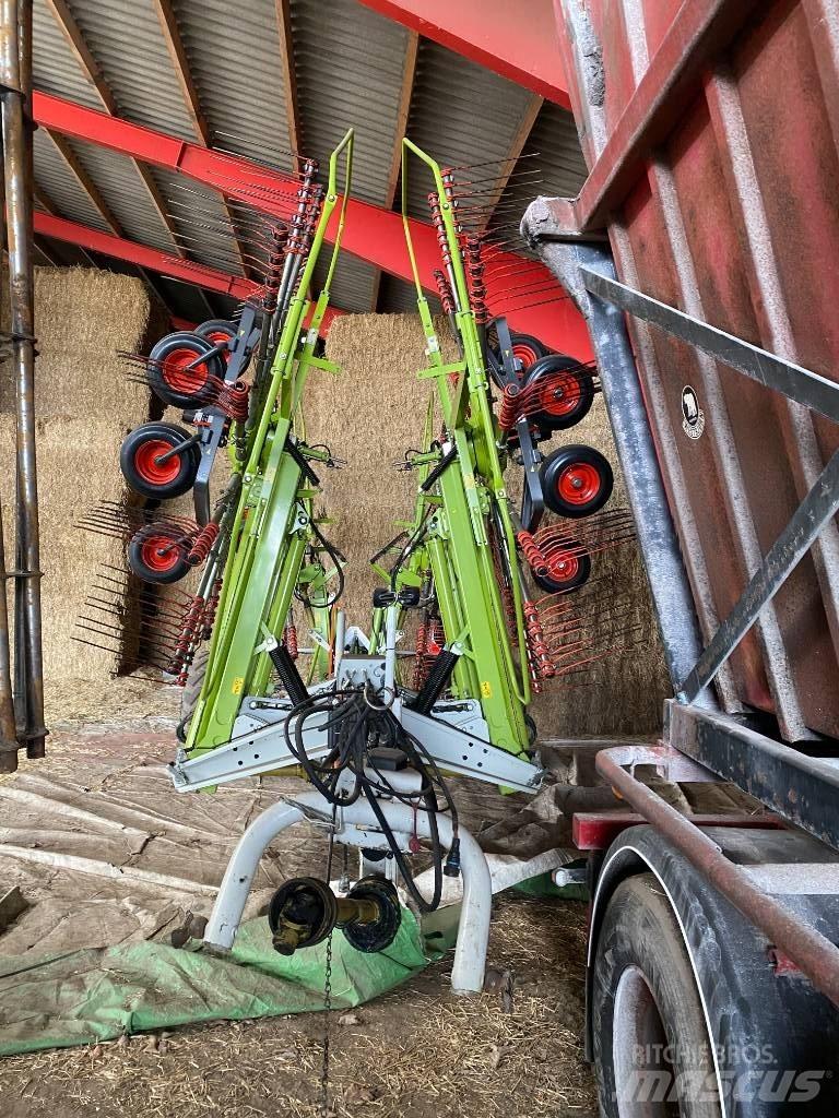 CLAAS Liner 3600 Okretači i sakupljači sijena