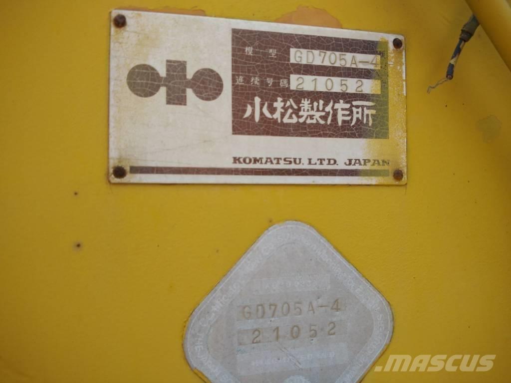 Komatsu GD 705 A-4A Grejderi