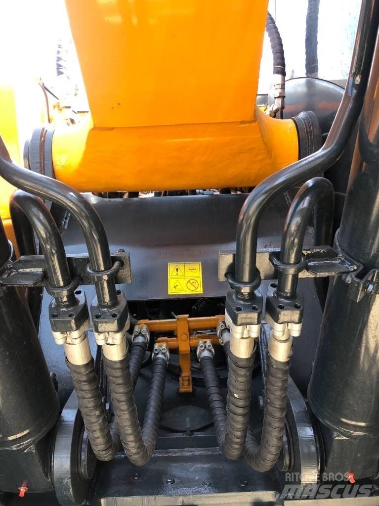 Hyundai R220-9s Bageri gusjeničari