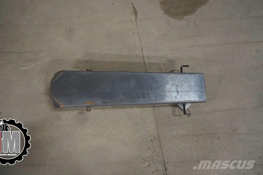 Valtra A 83 HT Skydd Šasije I ovjese